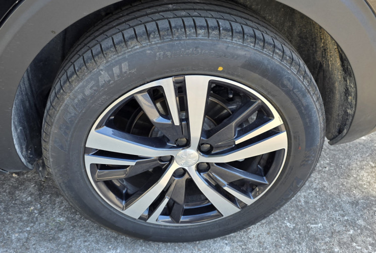 Peugeot 5008 HDI 130CV EAT 8 ALLURE 7 PLACES / ENTRETIEN A JOUR