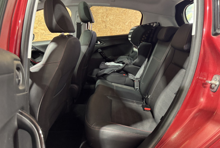 Peugeot 208 GT LINE GARANTIE 1 AN 1.2 THP EAT6 110 cv