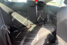 Opel Corsa E 1.4i 90ch GPS / CLIMATISATION / CARPLAY / CAMERA / RADAR AV AR