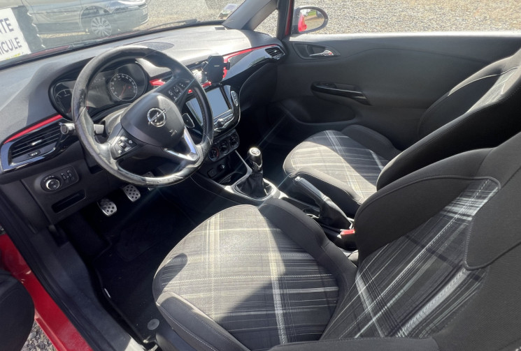 Opel Corsa E 1.4i 90ch GPS / CLIMATISATION / CARPLAY / CAMERA / RADAR AV AR