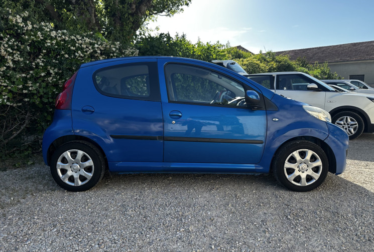 Peugeot 107  1.0 12v 68cv Pack Limited 5p / CLIMATISATION / 5 PORTES