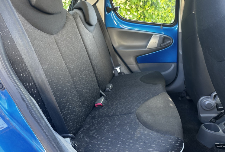 Peugeot 107  1.0 12v 68cv Pack Limited 5p / CLIMATISATION / 5 PORTES