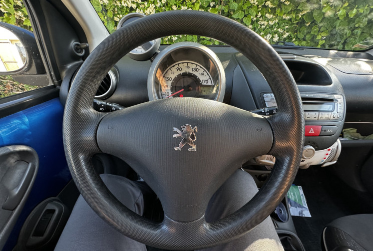 Peugeot 107  1.0 12v 68cv Pack Limited 5p / CLIMATISATION / 5 PORTES