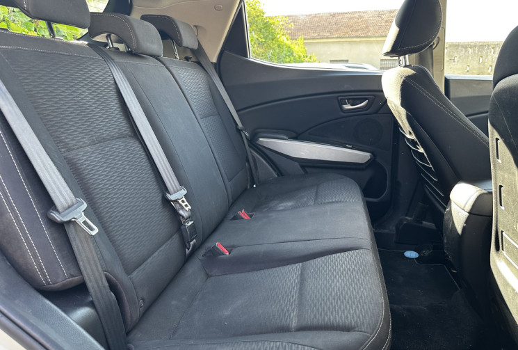 Ssangyong TIVOLI 160 e-XDI 115ch 2WD Luxury / Moteur à Chaîne / Kit Embrayage Neuf