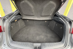 Toyota C-HR 122h Hybride Dynamic 2WD E-CVT // Boite automatique 