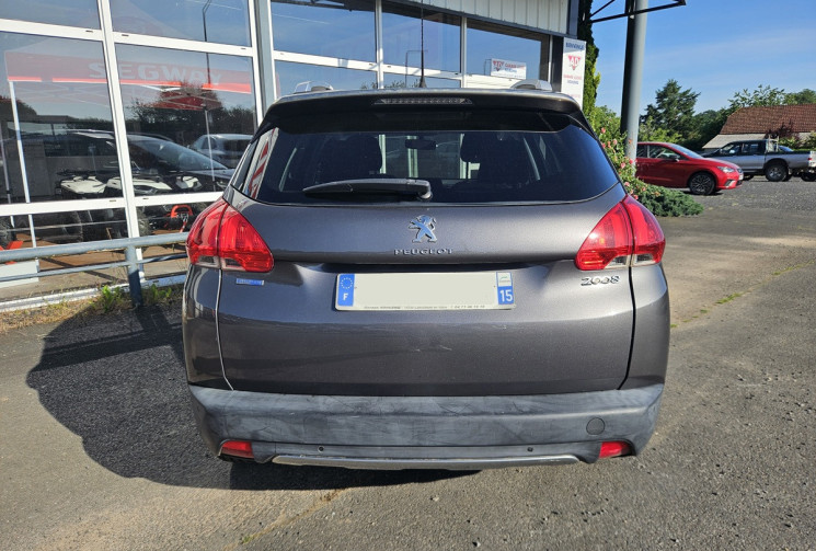 Peugeot 2008 1.6 BLUEHDI 100 STYLE BVM