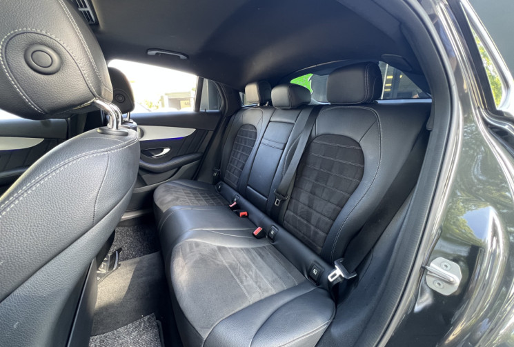 Mercedes GLC Coupé 300 de 9G-Tronic 4Matic AMG Line / Suspension Adaptative / Burmester / TO 