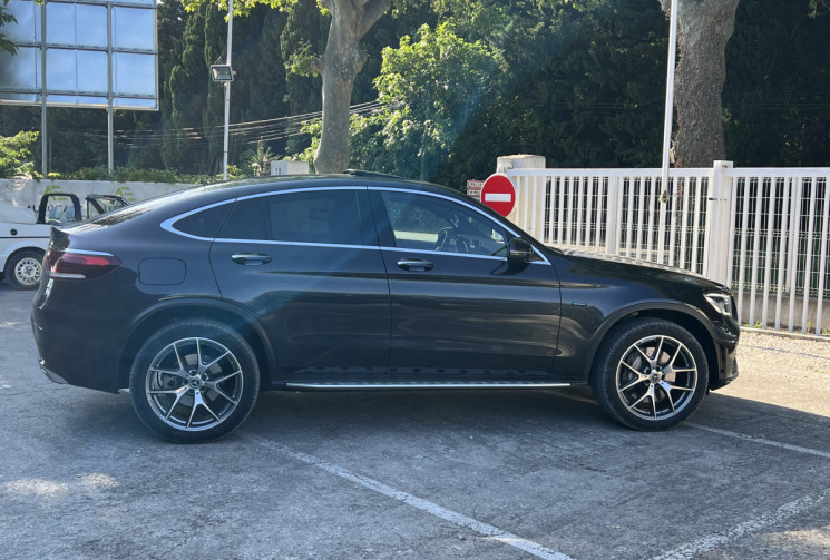 Mercedes GLC Coupé 300 de 9G-Tronic 4Matic AMG Line / Suspension Adaptative / Burmester / TO 