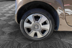 Renault Twingo III / 1.0 SCE / 70 CH / ZEN