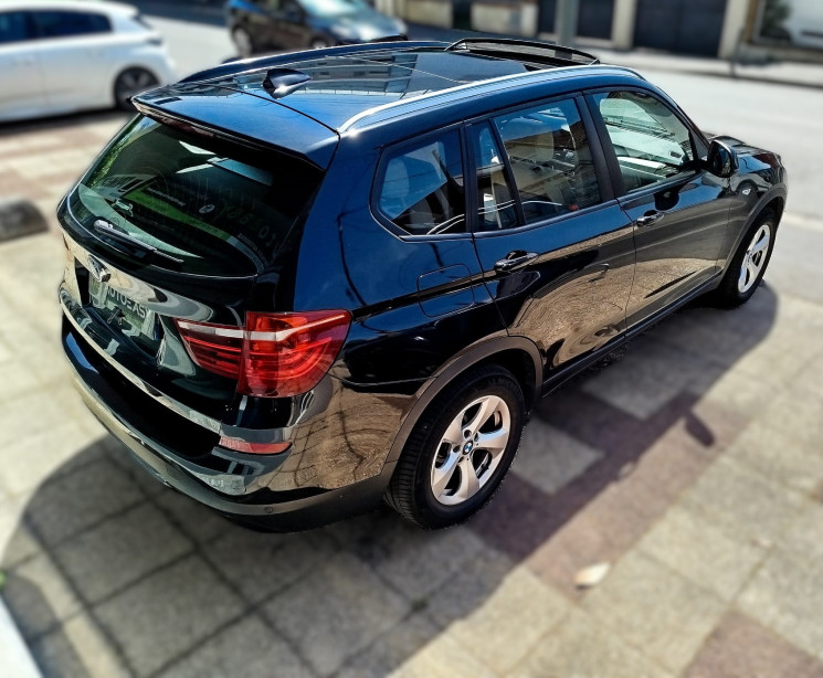 BMW X3 18d sDrive 2.0 d // LOUNGE PLUS // 150 cv