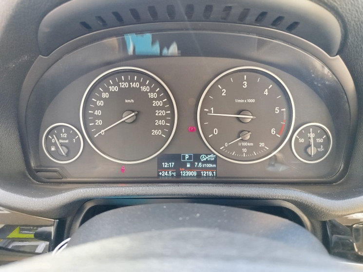 BMW X3 18d sDrive 2.0 d // LOUNGE PLUS // 150 cv
