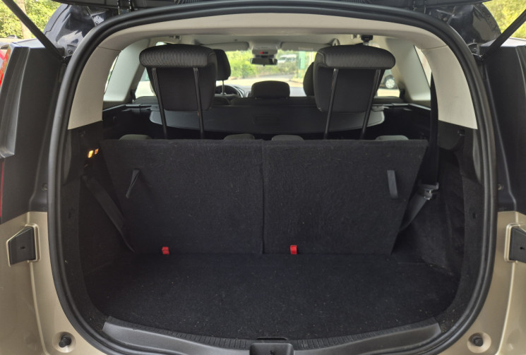 Renault GRAND SCENIC 1.6 Dci 130 Zen 7 places