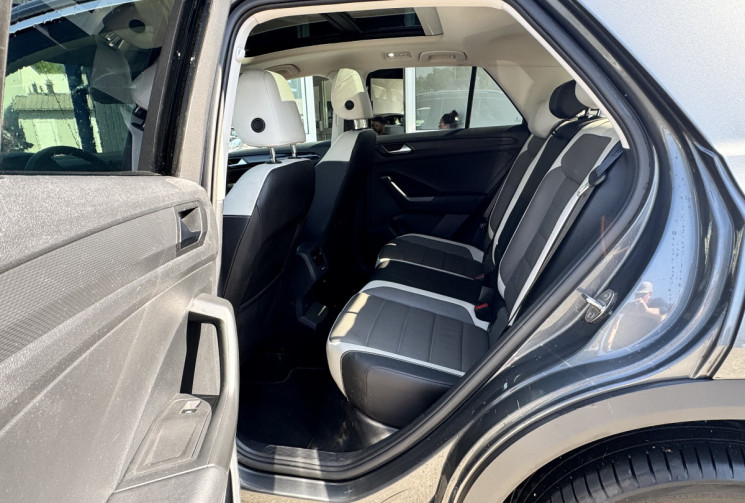 Volkswagen T-Roc 1.5 TSI 150 Carat exclusive bvm6