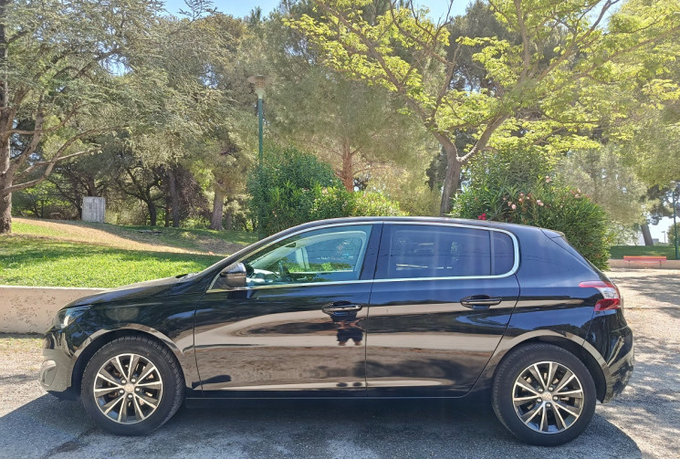 Peugeot 308 1.6 HDI 120ch Allure - Suivi Peugeot  - Radars - Camera