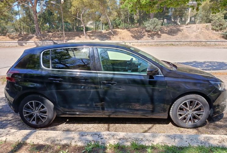 Peugeot 308 1.6 HDI 120ch Allure - Suivi Peugeot  - Radars - Camera