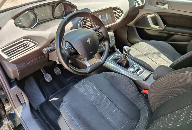 Peugeot 308 1.6 HDI 120ch Allure - Suivi Peugeot  - Radars - Camera