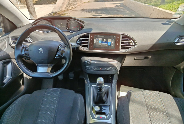 Peugeot 308 1.6 HDI 120ch Allure - Suivi Peugeot  - Radars - Camera
