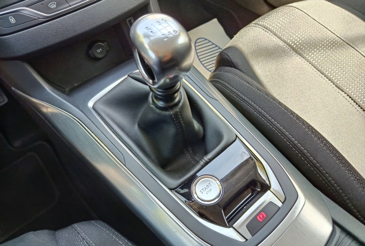 Peugeot 308 1.6 HDI 120ch Allure - Suivi Peugeot  - Radars - Camera