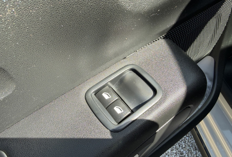 Citroën C3 1.2 PURETECH 110 CH FEEL / SUIVI CITROEN 