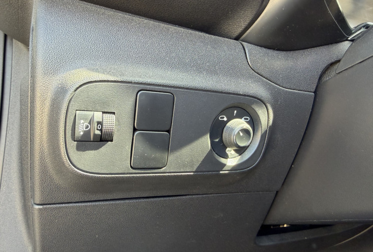 Citroën C3 1.2 PURETECH 110 CH FEEL / SUIVI CITROEN 