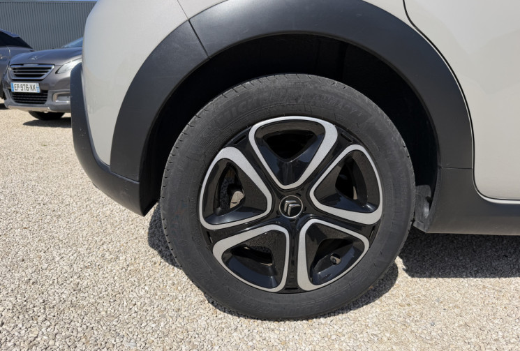 Citroën C3 1.2 PURETECH 110 CH FEEL / SUIVI CITROEN 