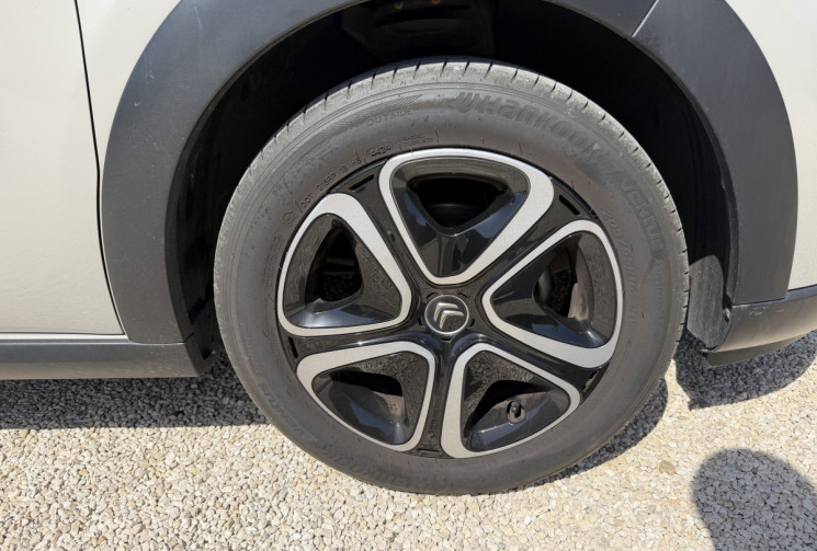 Citroën C3 1.2 PURETECH 110 CH FEEL / SUIVI CITROEN 