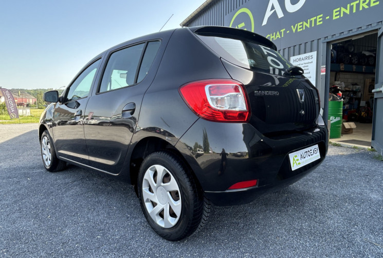Dacia Sandero 1.2 16V 75 CH LAUREATE CARPLAY