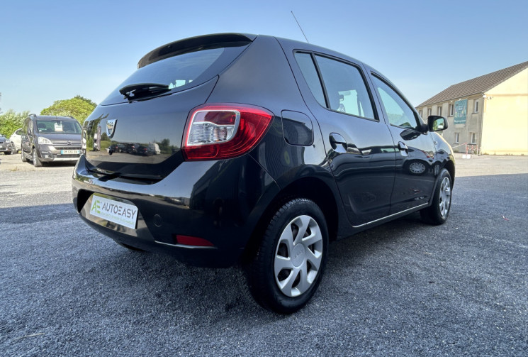 Dacia Sandero 1.2 16V 75 CH LAUREATE CARPLAY