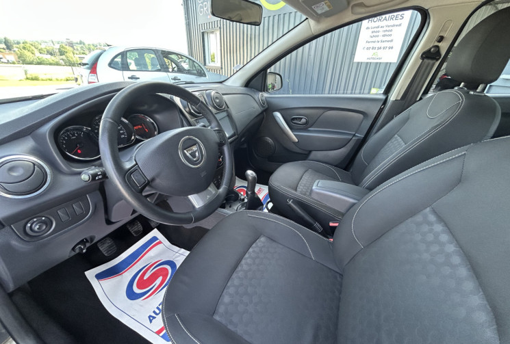 Dacia Sandero 1.2 16V 75 CH LAUREATE CARPLAY