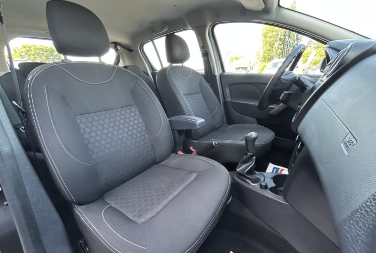 Dacia Sandero 1.2 16V 75 CH LAUREATE CARPLAY