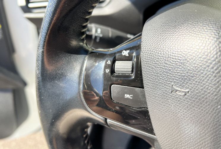 Peugeot 308 II (T9) 1.6 BlueHDi EAT6 S&S 120 cv Boîte auto