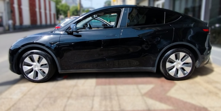 Tesla Model Y PROPULSION // 93% SOH // STANDARD RANGE