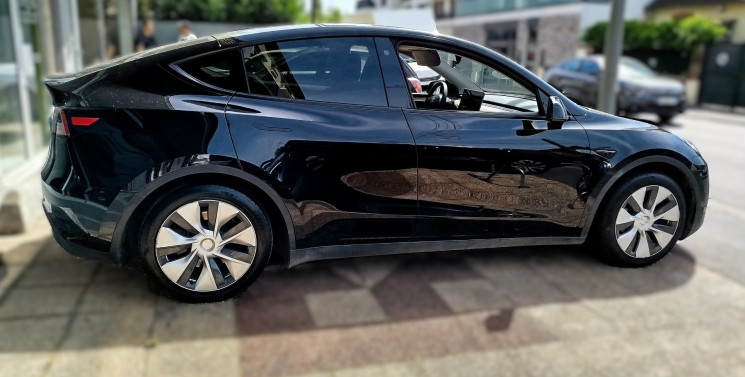 Tesla Model Y PROPULSION // 93% SOH // STANDARD RANGE