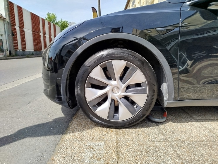 Tesla Model Y PROPULSION // 93% SOH // STANDARD RANGE