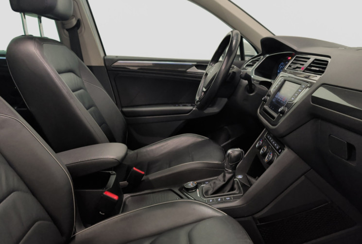 Volkswagen Tiguan 2.O tdi 150 cv dsg 4 motion R line carat exclusive / T.O 