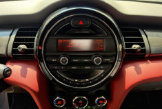 Mini Mini (F56) Cooper D pack chili 1.5 d 116 cv Boîte auto / Origine France 3em main / toit pan /