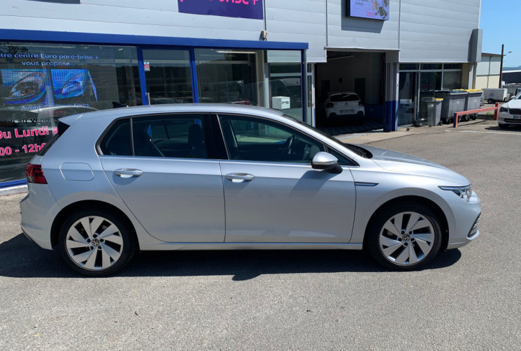 Volkswagen Golf VIII 2.0 TDI 150 STYLE 1ST DSG7