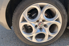 Alfa Romeo GIULIETTA  II 1.4 T MultiAir DISTINCTIVE 170 ISTRIBUTION OK