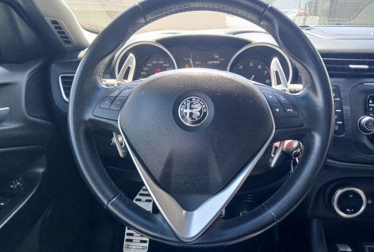 Alfa Romeo GIULIETTA  II 1.4 T MultiAir DISTINCTIVE 170 ISTRIBUTION OK