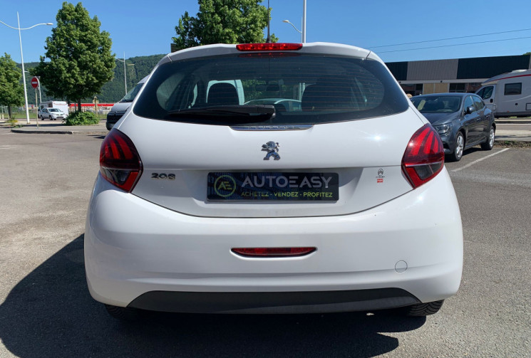 Peugeot 208 1.6 Blue HDI 75 Active