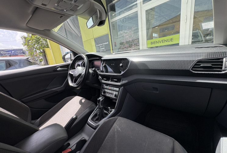 Volkswagen T-Cross 1.0 TSI 12V DSG7 116 cv R-LINE // Boîte auto // Peu kilométré //  Excellent Etat