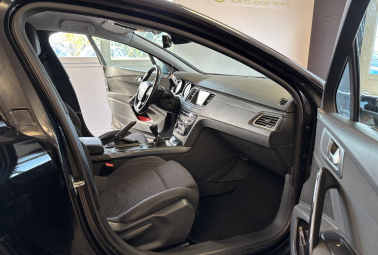 Peugeot 508 Phase 2 SW 2.0 HDI 16V 140 / KIT DISTRIBUTION A JOUR / ATTELAGE 