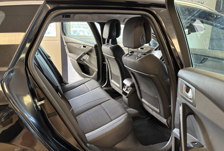 Peugeot 508 Phase 2 SW 2.0 HDI 16V 140 / KIT DISTRIBUTION A JOUR / ATTELAGE 