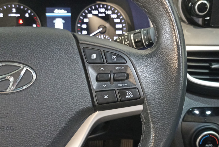 Hyundai Tucson 1.6 CRDi 115 ch Creative / Toit ouvrant panoramique / Entretien complet en 2026