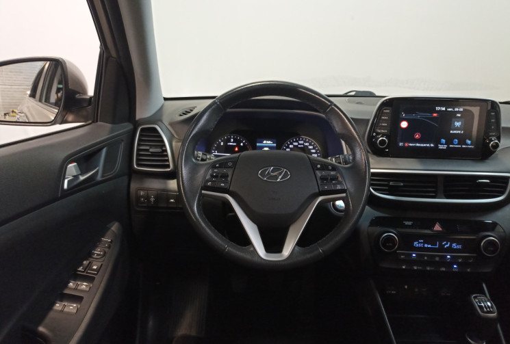 Hyundai Tucson 1.6 CRDi 115 ch Creative / Toit ouvrant panoramique / Entretien complet en 2026
