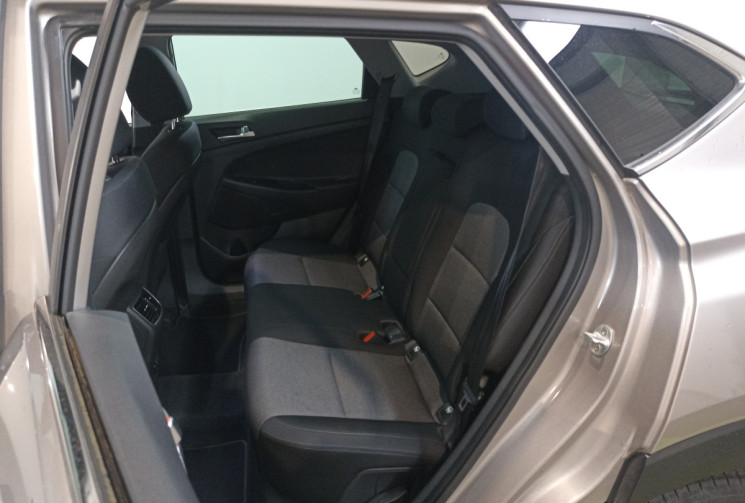 Hyundai Tucson 1.6 CRDi 115 ch Creative / Toit ouvrant panoramique / Entretien complet en 2026