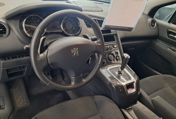 Peugeot 5008 1.6 e-HDi115 FAP Active BMP6 7places   - SUIVI D'ENTRETIEN -  REVISEE 