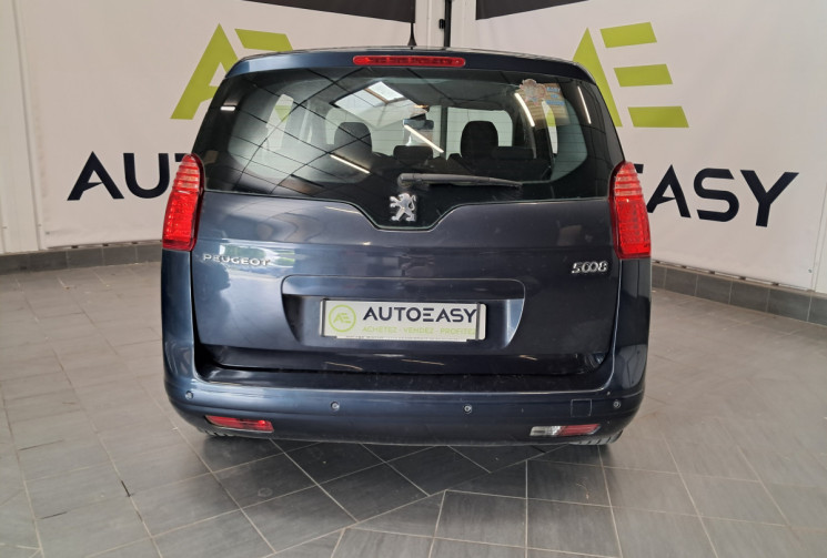 Peugeot 5008 1.6 e-HDi115 FAP Active BMP6 7places   - SUIVI D'ENTRETIEN -  REVISEE 