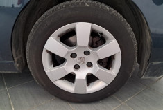 Peugeot 5008 1.6 e-HDi115 FAP Active BMP6 7places   - SUIVI D'ENTRETIEN -  REVISEE 