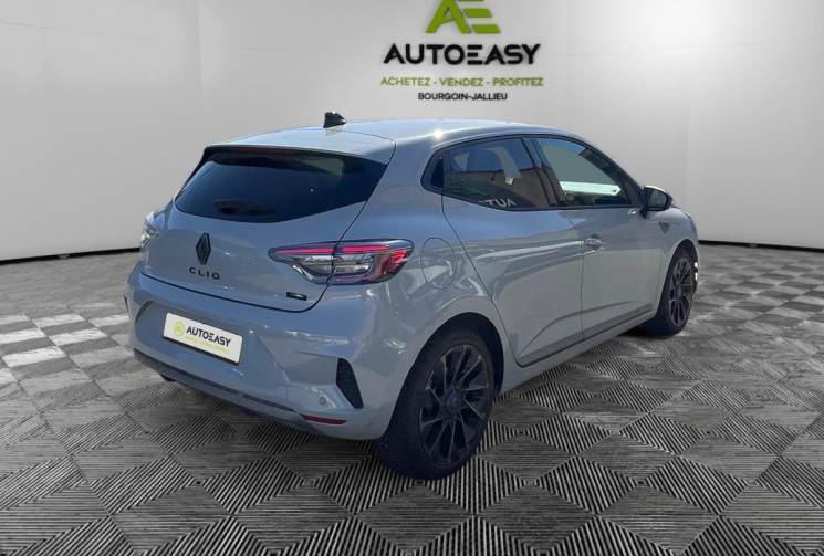Renault Clio V / 1.6 E-TECH / 145 CH / ESPRIT ALPINE